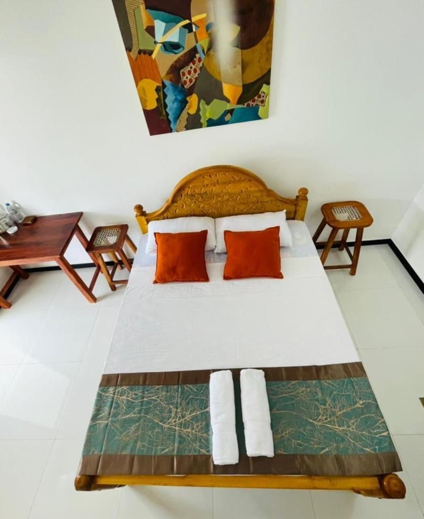 Ratnam Hotel Jaffna Eksteriør billede